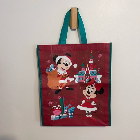 Disney Handbags - ✨FWP $25+✨ Disney Store Christmas Reusable Bag